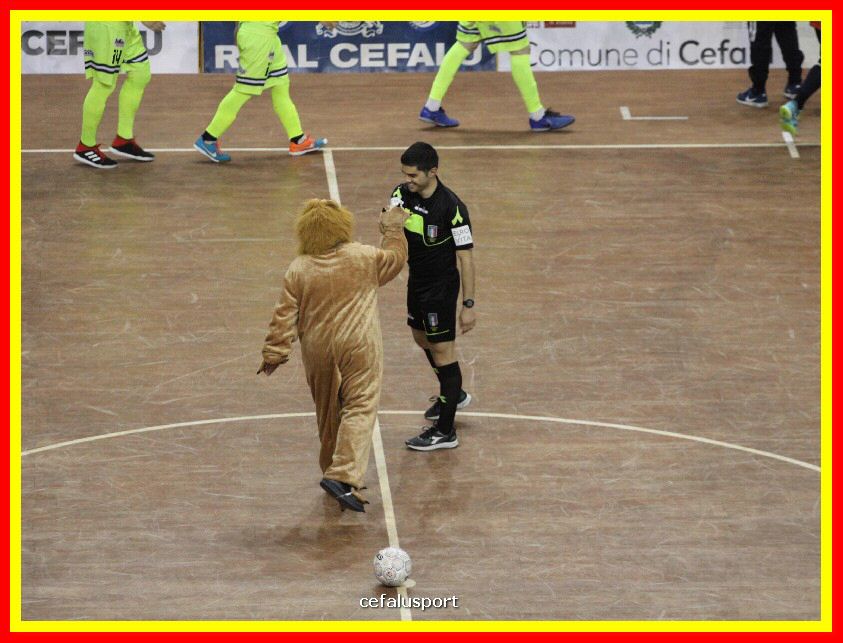 190405 Real playoff 051_tn.jpg